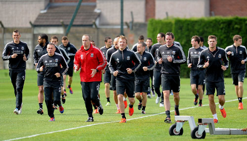 CBA比赛精彩瞬间：深圳队绝杀广东,（CBA巅峰时刻：深圳压哨绝杀广东）