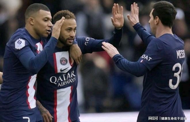 莫雷托：DV9寻求的年薪高于尤文或任何意甲俱乐部的承受范围（莫雷托：DV9索要年薪超出尤文及所有意甲球队的承受范围）