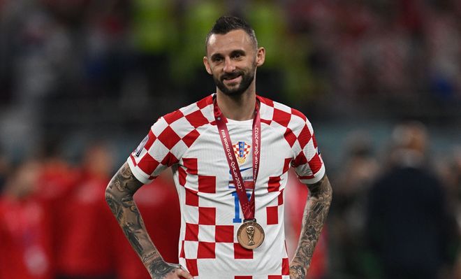 国米0比1利物浦遭欧冠两连败，VAR判点致胜（VAR判罚点球成关键，国米0-1不敌利物浦遭欧冠两连败）