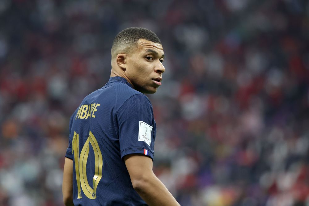 迪马济奥：加蒂被确诊为右膝半月板撕裂，至少缺阵一个月（迪马济奥：加蒂右膝半月板撕裂已确诊，至少休战一个月）