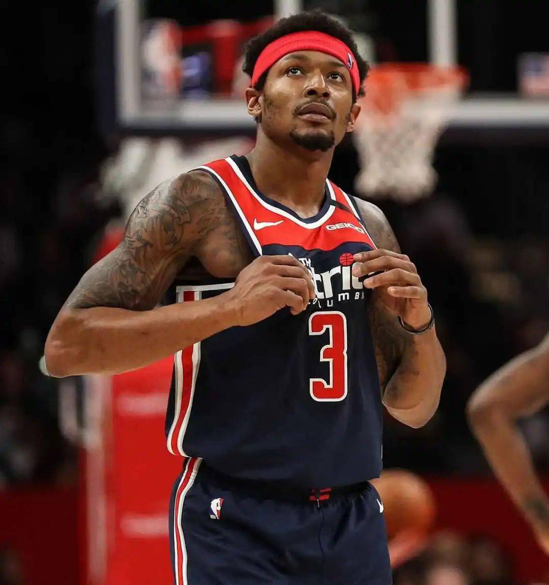 博主谈徐根宝难觅接班人：崇明基地待遇不行，管理方法落伍（博主称徐根宝后继乏人：崇明基地待遇偏低、管理理念过时）