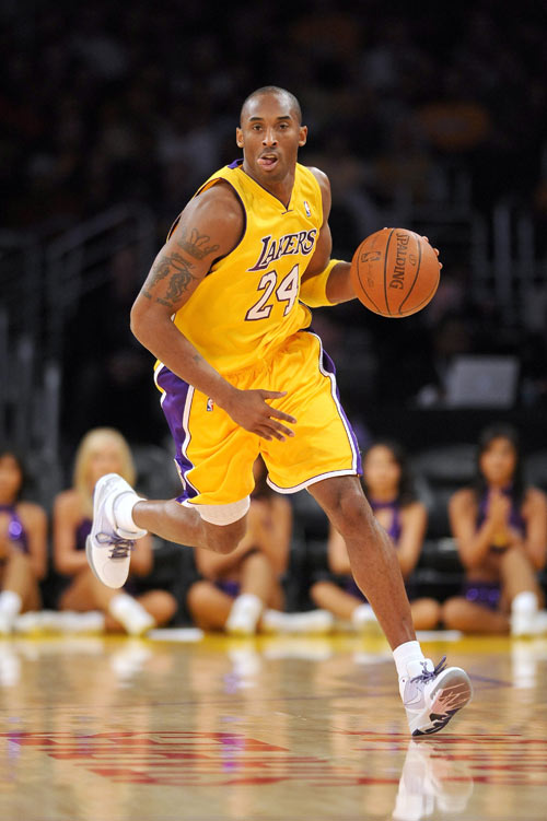 记者：西海岸下周二在杭州集结，杭州备战期间要踢一场热身赛（西海岸队下周二杭州会合，驻杭备战期间将进行一场热身赛）