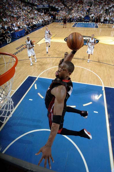 葡体主帅：任何想要尤尔曼德的人必须先和我们主席沟通（葡体主帅：凡求购尤尔曼德者须先与俱乐部主席沟通）